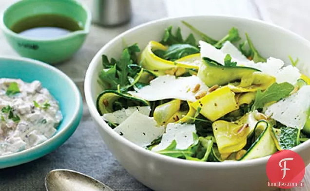 Carpaccio de abóbora de Verão e salada de queijo raspada