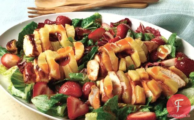 Churrasco frango e salada de frutas