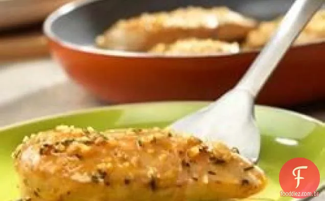 Frango com molho de vinho branco