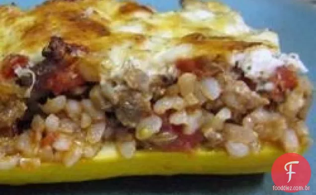 Abobrinha recheada com queijo e Salsicha
