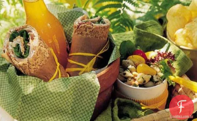 Salada De Massa Pesto Fresco