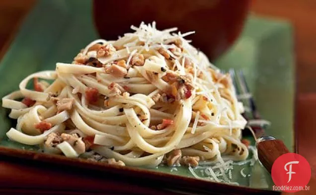 Linguine com molho de molusco