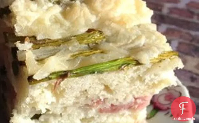 Presunto e espargos Brunch assar