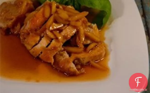 Frango Com Amêndoa Picante