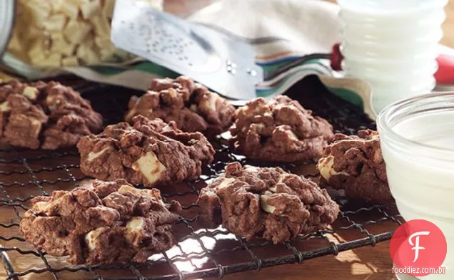 Chocolate Branco Chocolate Pedaços De Biscoitos