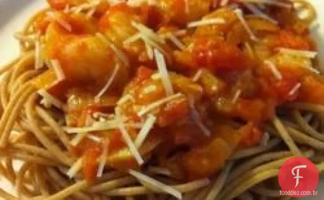 Camarão com molho de tomate picante
