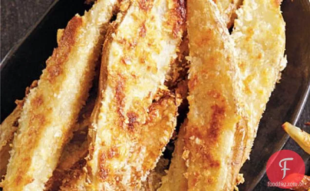 Fatias De Batata Revestidas Com Parmesão