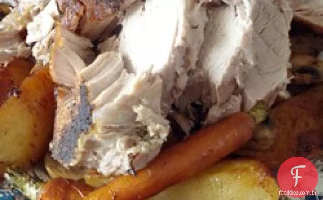 Assado de domingo com legumes