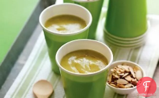 Sopa De Abobrinha Com Curry