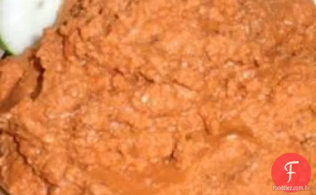 Hummus de sementes de tomate e erva-doce seco ao sol
