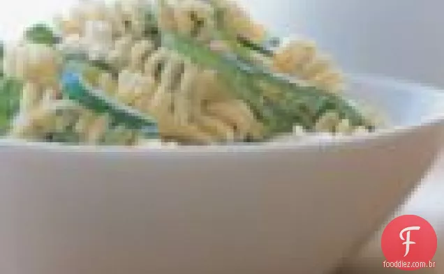 Fusilli Com Abobrinha E Queijo De Cabra