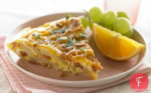 Bacon de queijo e omelete de batata