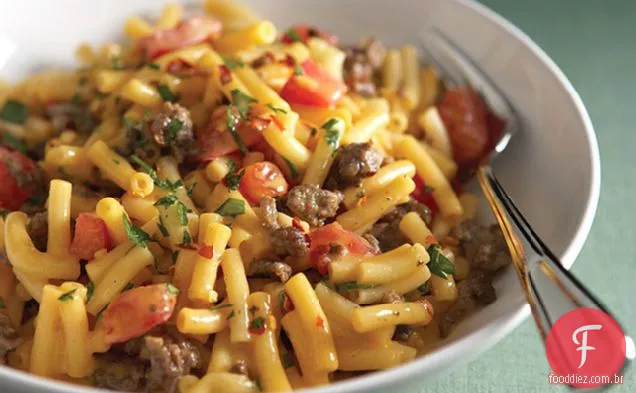 Panela rápida de carne e macarrão