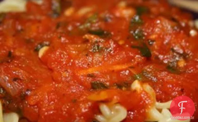 Fogão Lento Espinafre Marinara Molho