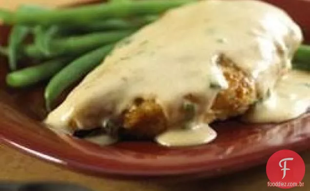 Frango páprica com molho de creme azedo