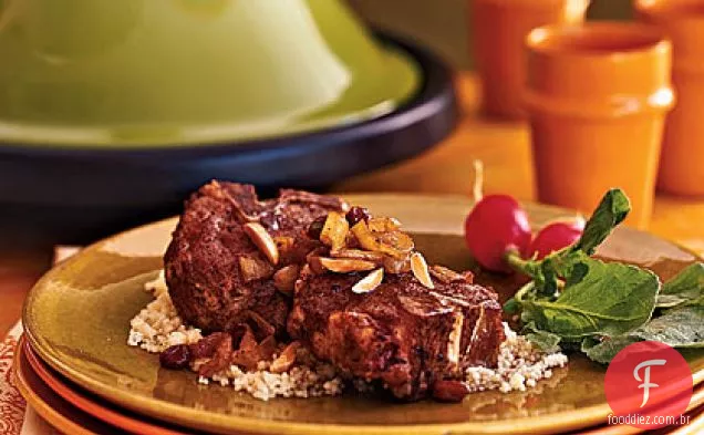 Tagine de cordeiro com cebola caramelizada