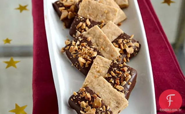 Shortbread De Amêndoa Com Molho De Chocolate