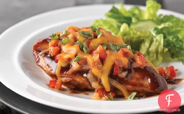 Frango assado no forno Cheesy Southwest para dois
