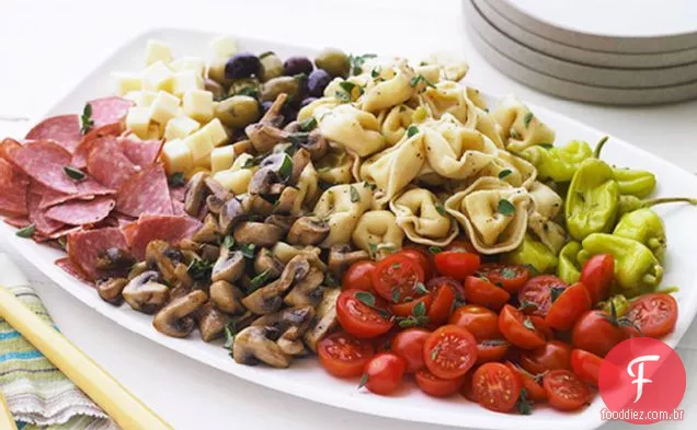 Salada De Massas Do Mercado Italiano