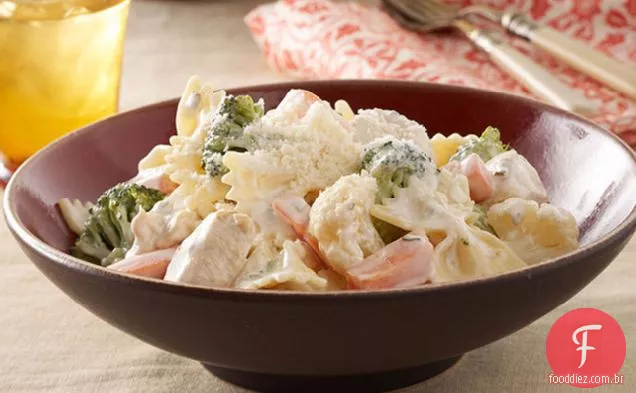 Creamy Frango Bow-Tie & Legumes