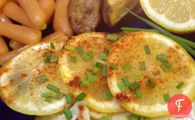 Bacalhau com limão, alho e cebolinha