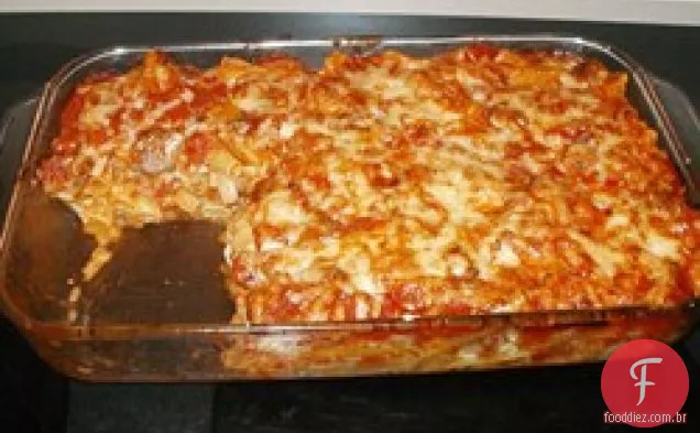 Ziti com salsicha italiana