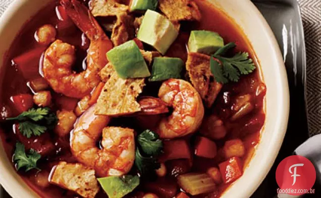 Sopa de Tortilla picante com camarão e abacate