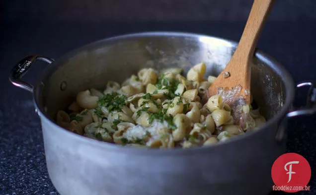 Cogumelo Marsala Macarrão Com Alcachofras
