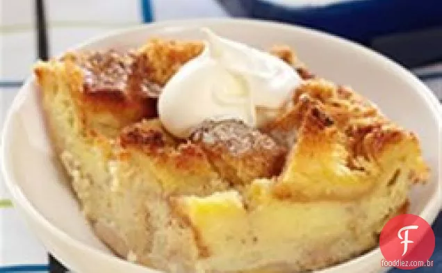 Pudim De Pão De Banana Em Camadas Temperadas