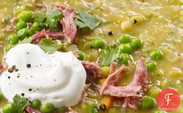 Sopa De Ervilha Dividida Em Fogão Lento