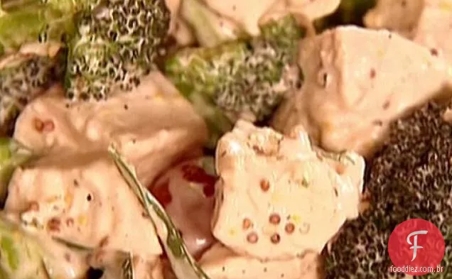 Salada De Frango Com Mostarda