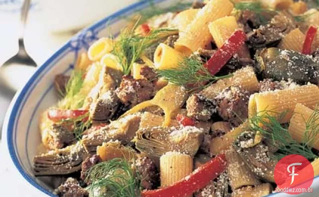 Alcachofras e Salsicha Rigatoni