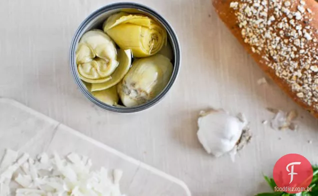 Pães Franceses De Alcachofra De Queijo