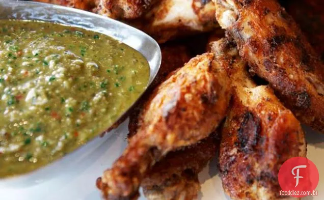 Asas de frango com Salsa Verde