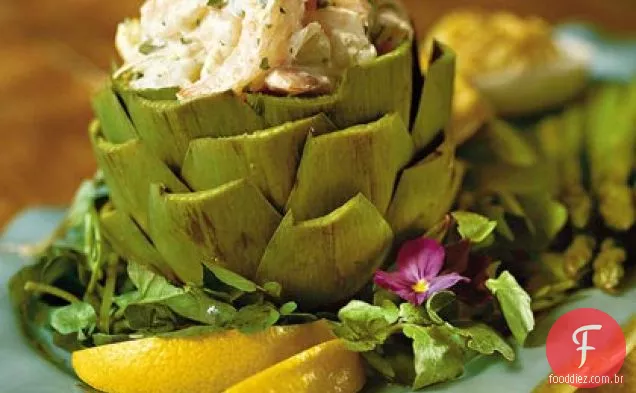 Salada de camarão e alcachofra