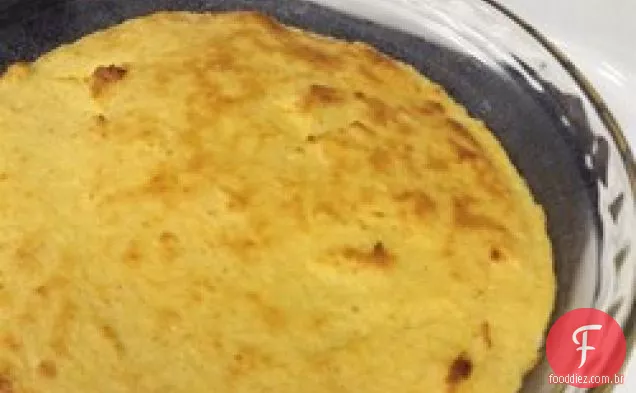 Polenta fácil com molho de tomate
