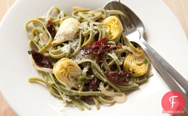 Fettuccine Com Alcachofras