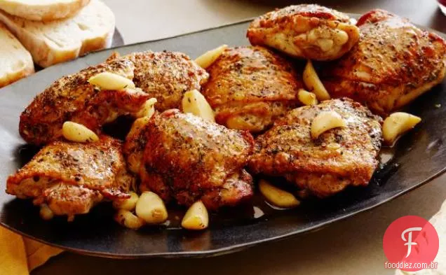 Frango Com Dente De Alho Assado