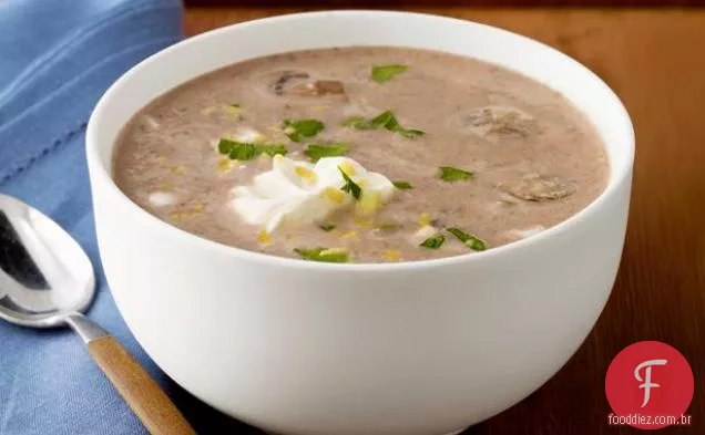 Sopa De Cogumelo-Hummus