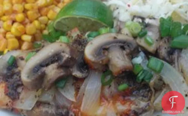 Cogumelo, queijo e arinca assar