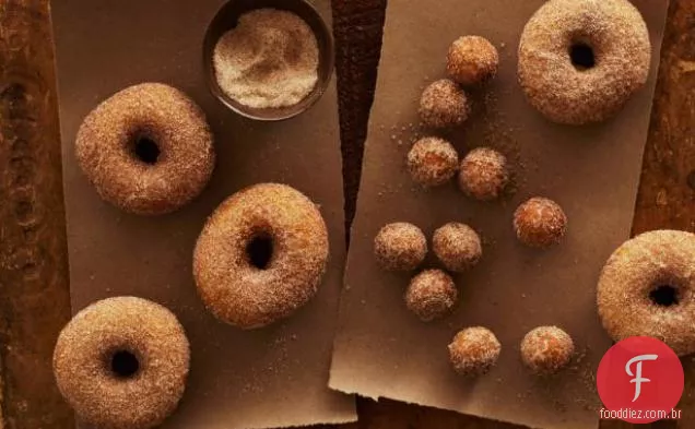 Donuts de açúcar e especiarias