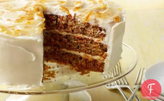 Bolo De Cenoura De Três Camadas