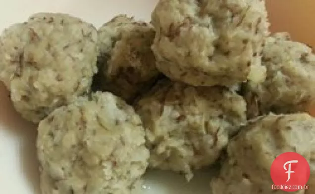 Bolinhos De Batata Ralados