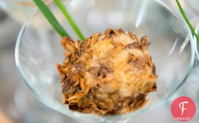 Peles De Batata Do Homem Selvagem
