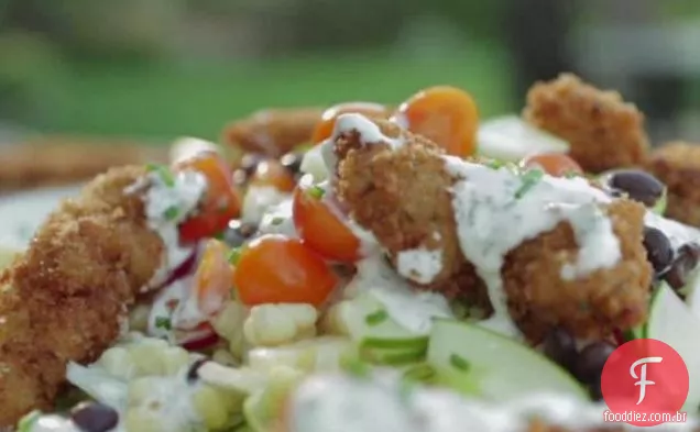 Salada de frango frito com leitelho-molho de Cebolinha