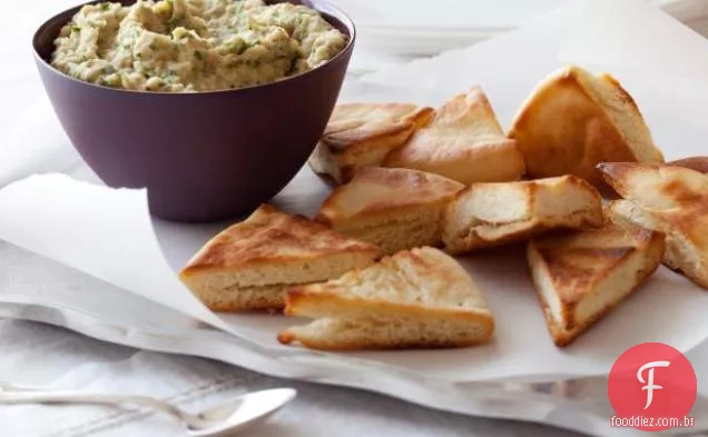 Molho De Feijão Branco Com Chips Pita