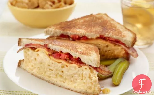 Mac e queijo queijo grelhado com Bacon duas maneiras