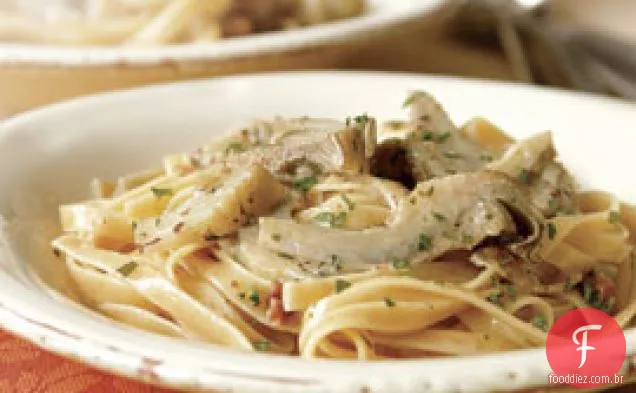 Fettuccine Com Alcachofras, Avelãs E Creme