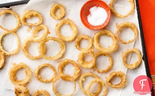 Anéis De Cebola Frita Com Fubá