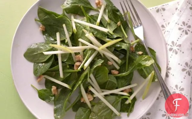 Salada de espinafre e maçã verde